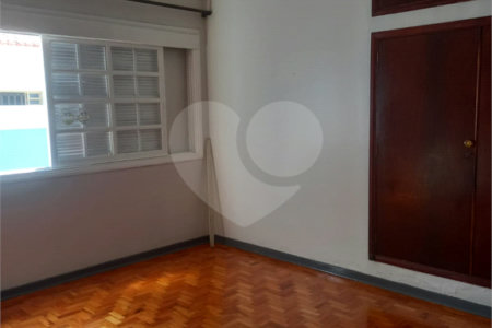 Casa à venda com 3 quartos no Centro, Itapetininga, SP