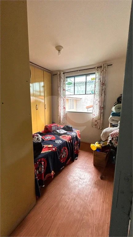 Casa à venda com 3 quartos no condomínio Vila Cantareira, São Paulo - SP