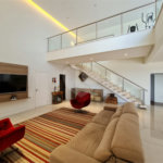 Casa à venda ou para alugar com 4 suítes no condomínio Residencial Jardim Primavera, Louveira - SP