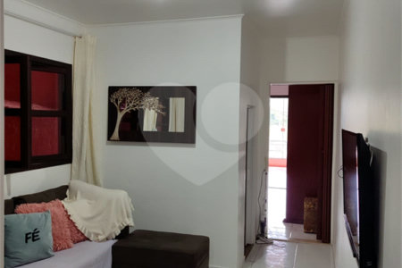 Sobrado à venda com 2 quartos, sendo 1 suíte, em Jardim Iporã, São Paulo, SP