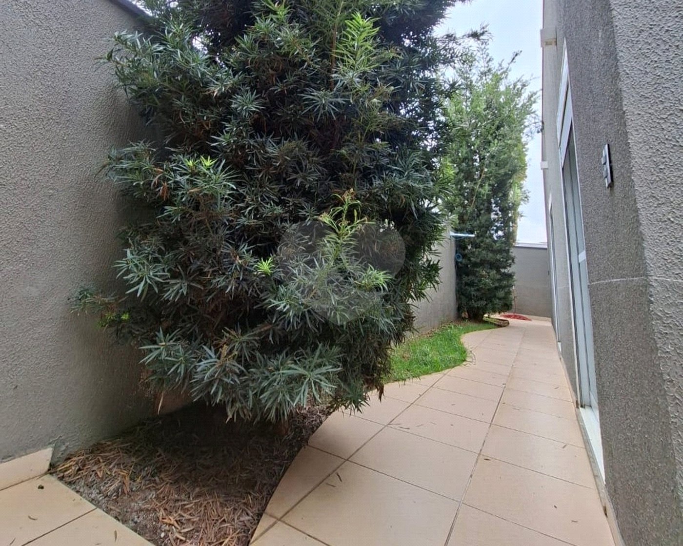 Casa à venda com 3 suítes no condomínio Mont Blanc, Sorocaba - SP