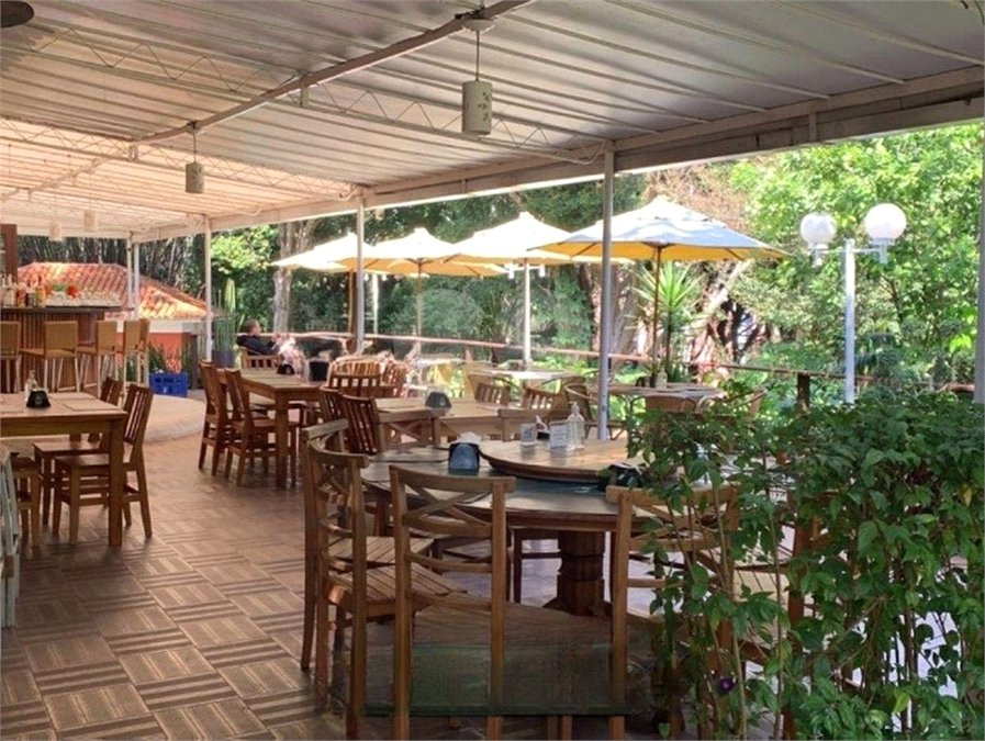 Cobertura para alugar com 4 quartos, sendo 3 suítes,  em Vila Morse, São Paulo, SP
