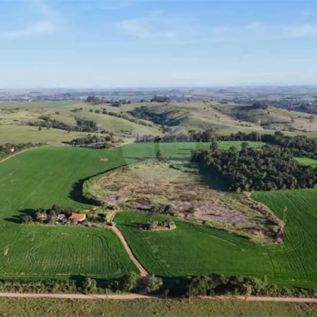 Sítio à venda com 2 quartos em Área Rural de Pereiras, Pereiras, SP