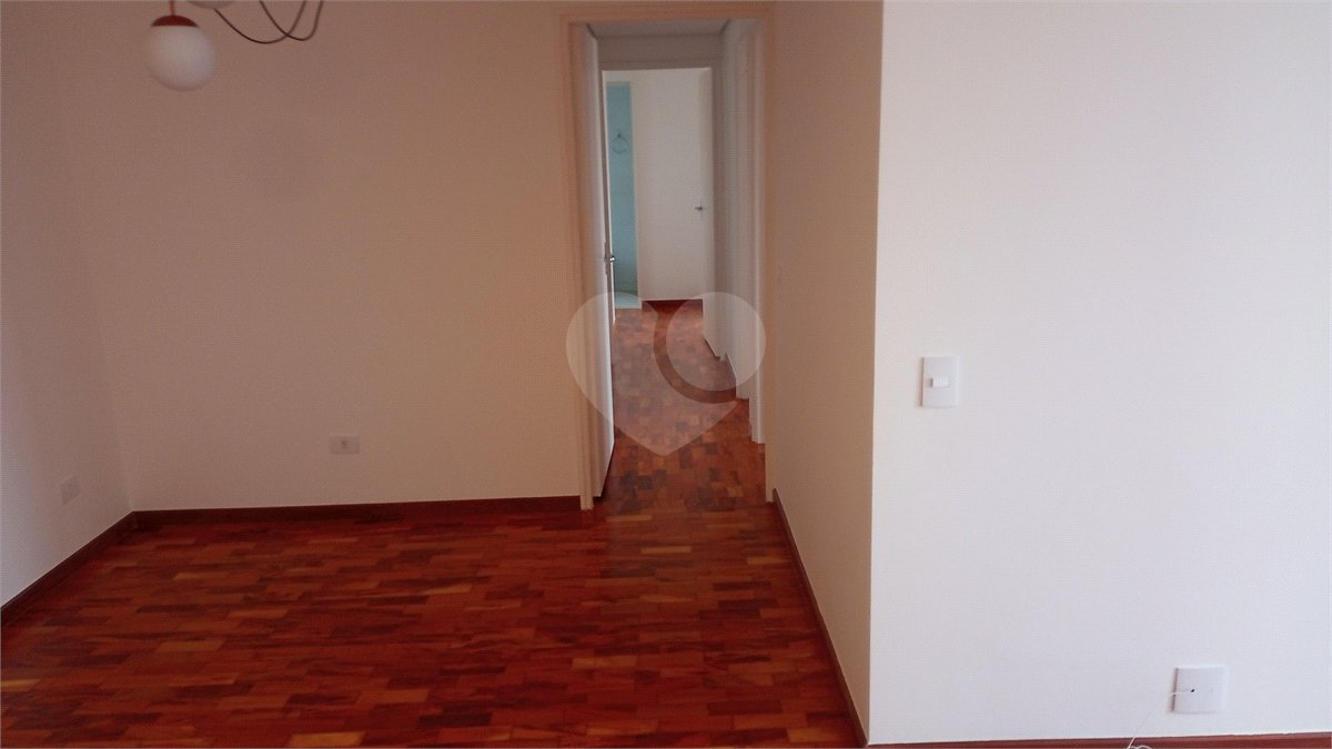 Apartamento para alugar com 3 quartos, sendo 1 suíte, em Vila Cordeiro, São Paulo, SP