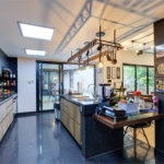 Casa à venda com 4 suítes em Granja Julieta, São Paulo, SP