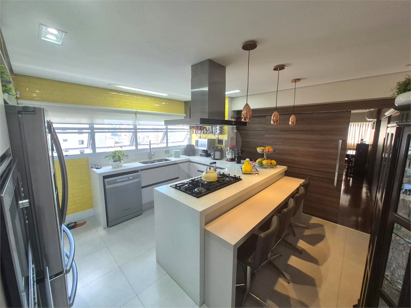 Apartamento à venda com 4 quartos, sendo 3 suítes, em Água Fria, São Paulo, SP