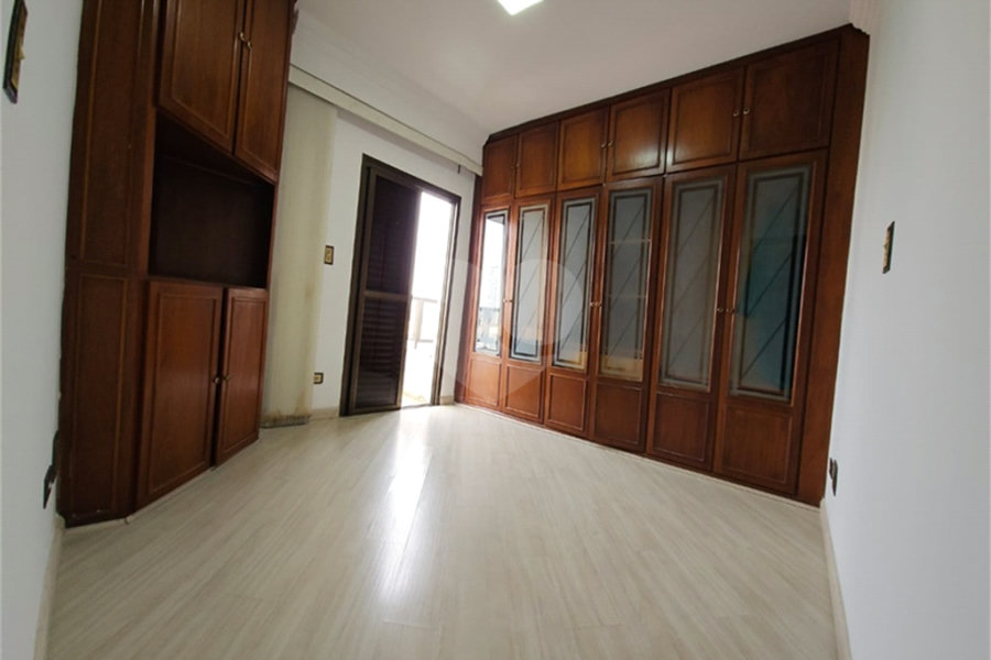 Apartamento à venda com 3 quartos, sendo 1 suíte, em Anália Franco, São Paulo, SP
