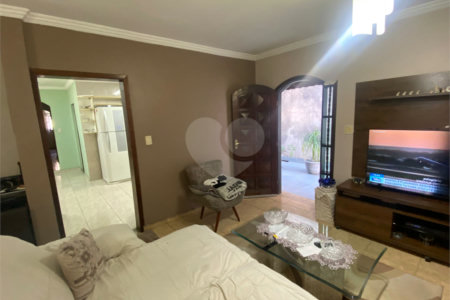 Casa Térrea à venda com 2 quartos, sendo 1 suíte, em Jardim Fonte Áurea, Poá, SP