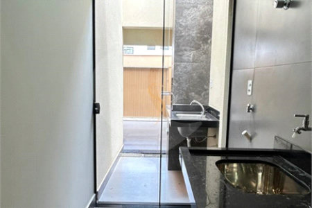 Casa à venda com 3 quartos, sendo 1 suíte, em Jardim Santa Cecília, Ribeirão Preto, SP