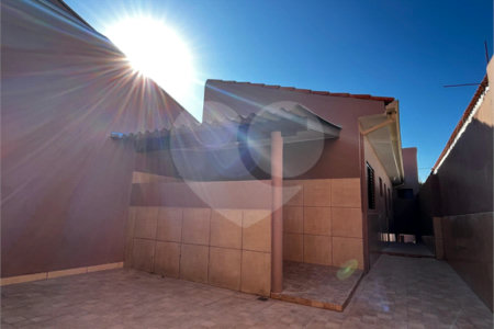 Casa à venda com 2 quartos, sendo 1 suíte,  em Vila José Salem, Itapetininga, SP
