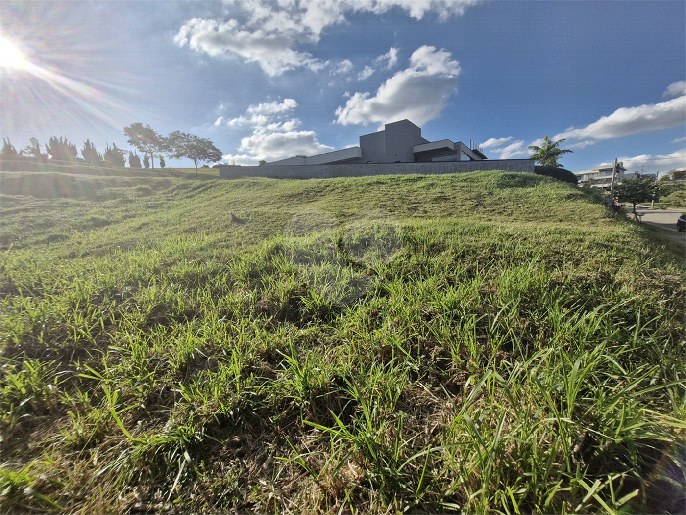 Terreno à venda no condomínio Residencial Campo de Toscana, Vinhedo - SP
