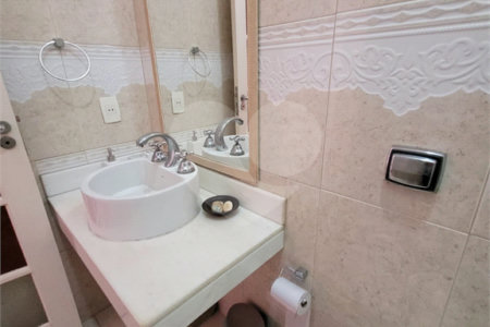 Casa de Vila à venda com 4 quartos, sendo 1 suíte,  em Tijuca, Rio de Janeiro, RJ