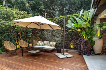 Sobrado à venda ou para alugar com 3 suítes em Jardim Everest, São Paulo, SP