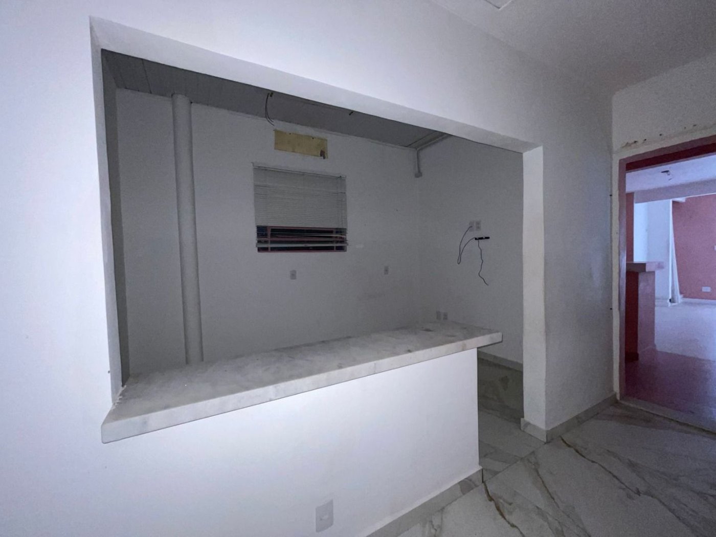 Casa com 5 dormitórios à venda, 232 m² por R$ 4.260.000,00 - Embaré - Santos/SP