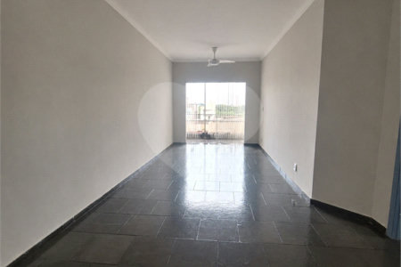Apartamento à venda com 3 quartos, sendo 1 suíte,  em Condomínio Itamaraty, Ribeirão Preto, SP
