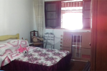 Casa à venda com 2 quartos em Vila Medeiros, São Paulo, SP