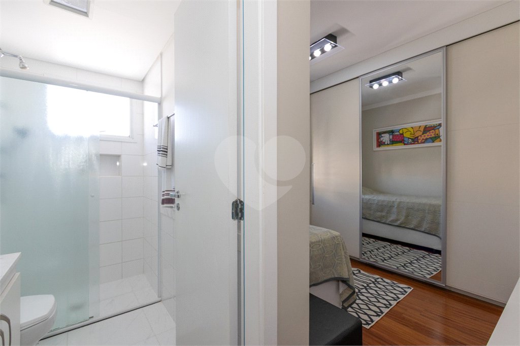 Apartamento à venda com 4 quartos, sendo 3 suítes,  em Vila Romana, São Paulo, SP