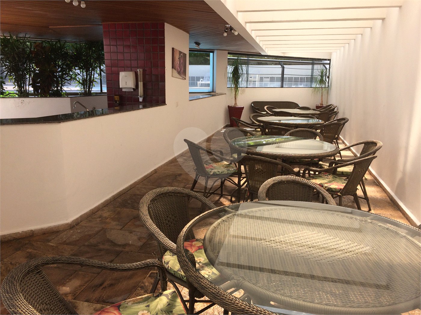Apartamento à venda com 3 suítes em Vila Suzana, São Paulo, SP