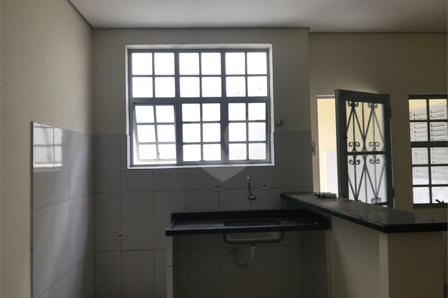 Casa à venda com 4 quartos, sendo 1 suíte, em Santana, São Paulo, SP