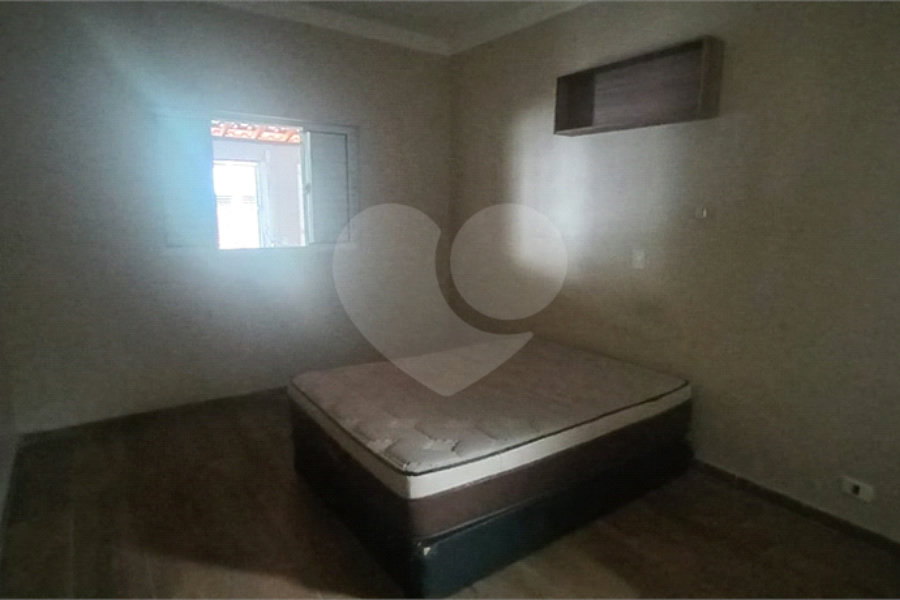 Casa Térrea à venda com 4 quartos, sendo 3 suítes, em Vila Galvão, Guarulhos, SP