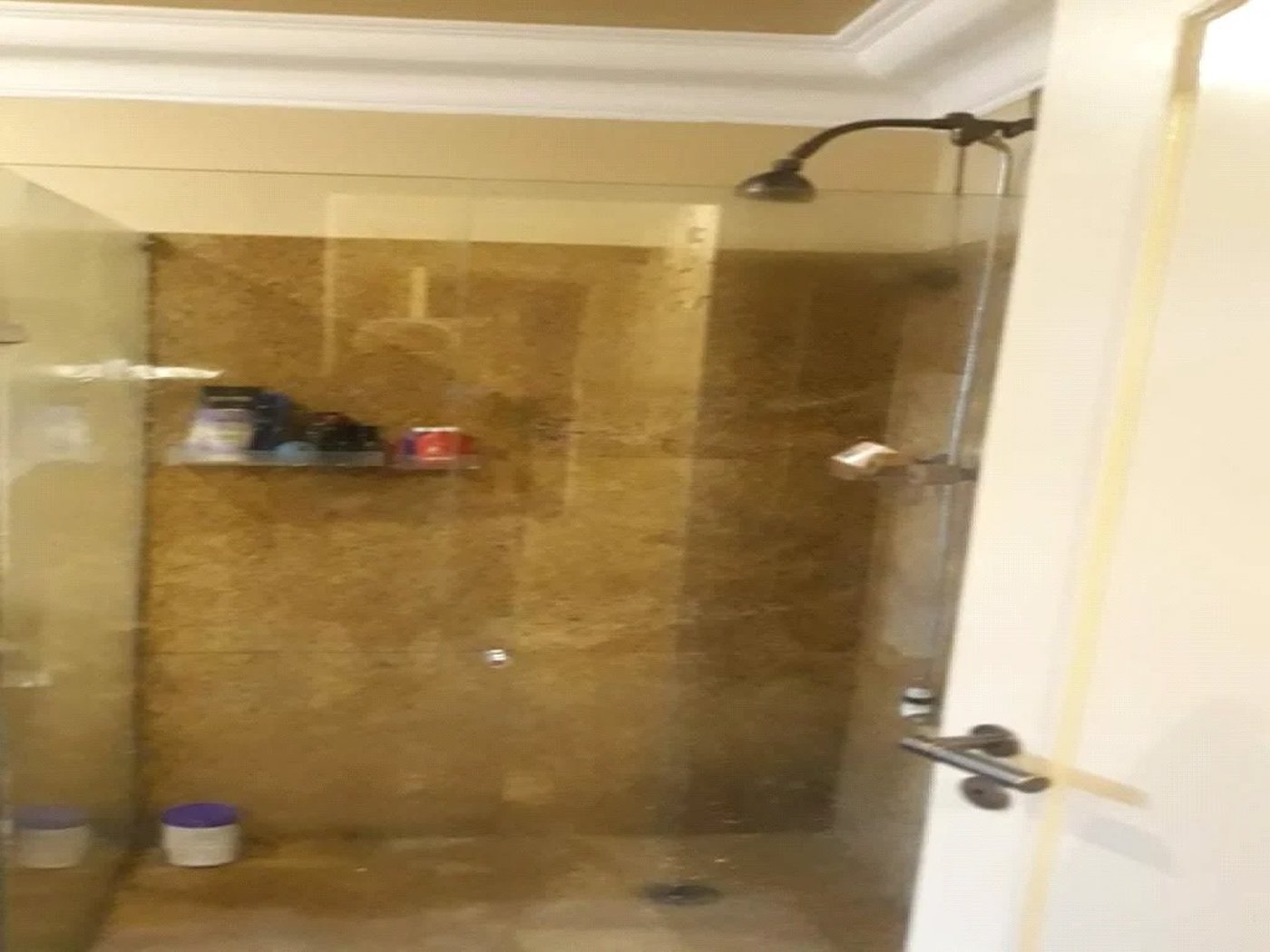 Apartamento à venda com 3 quartos, sendo 1 suíte, em Real Parque, São Paulo, SP