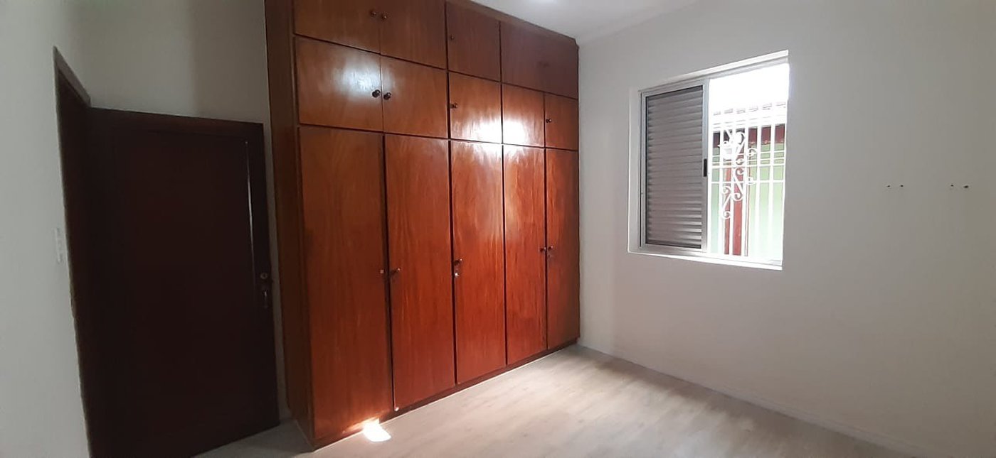 Casa à venda com 3 quartos em Taquaral, Campinas, SP