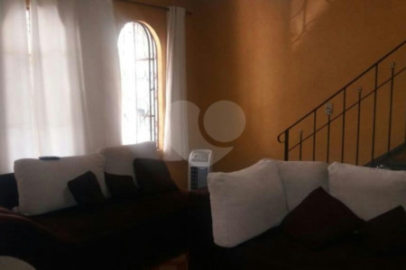 Sobrado à venda com 3 quartos, sendo 1 suíte, em Jardim Japão, São Paulo, SP