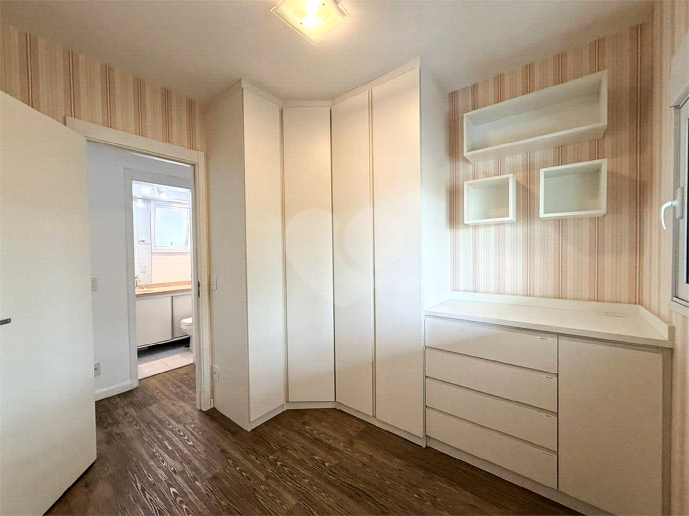 Apartamento à venda - Vila Guarani