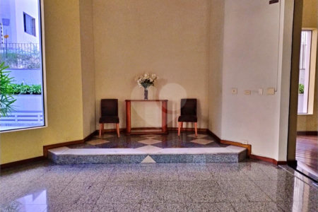 Apartamento à venda com 4 quartos, sendo 2 suítes,  em Indianópolis, São Paulo, SP