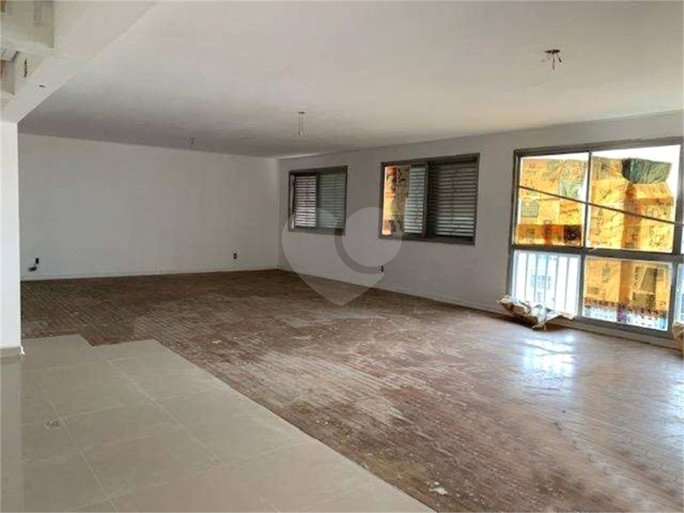 Cobertura à venda com 4 quartos, sendo 2 suítes,  em Santana, São Paulo, SP