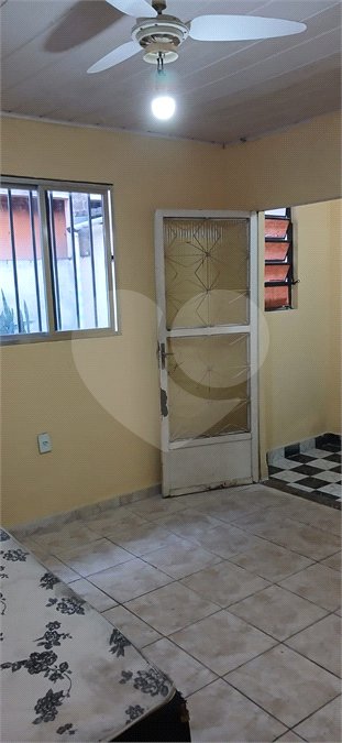 Casa à venda com 3 quartos em Santíssimo, Rio de Janeiro, RJ