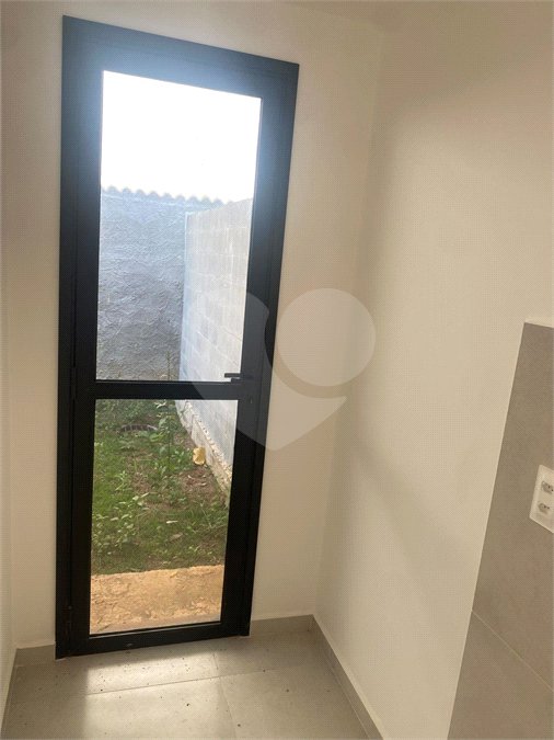 Casa à venda com 2 suítes no condomínio Vila Ilha de Creta, Valinhos - SP