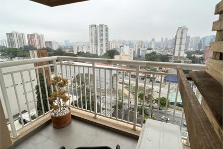Apartamento à venda com 1 quarto em Santo Amaro, São Paulo, SP