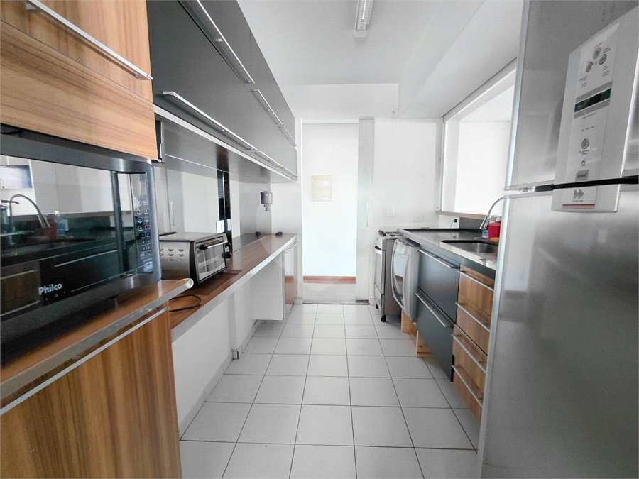 Apartamento à venda com 3 quartos, sendo 1 suíte,  em Vila Romana, São Paulo, SP