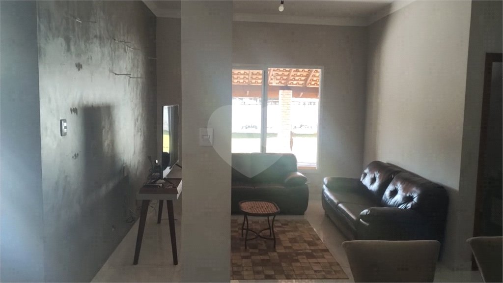 Chácara à venda com 6 quartos, sendo 3 suítes,  em Jardim Alvorada (george Oetterer), Iperó, SP