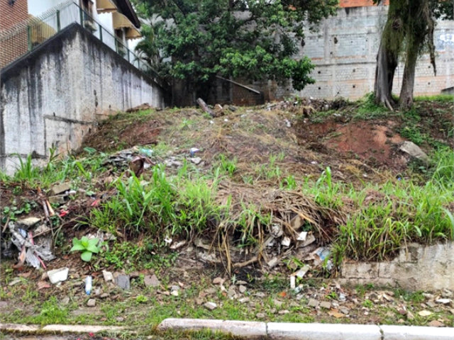 Terreno à venda em Horto, São Paulo, SP