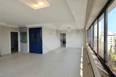 Apartamento à venda com 4 quartos, sendo 1 suíte, em Vila Alexandria, São Paulo, SP