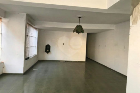 Sobrado à venda com 5 quartos, sendo 1 suíte, em Santa Teresinha, São Paulo, SP
