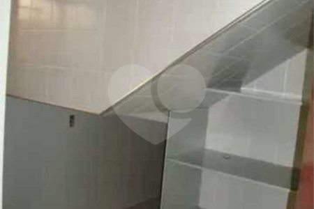 Sobrado à venda com 4 suítes em Vila Trujillo, Sorocaba, SP
