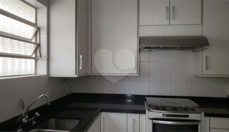 Sobrado à venda com 3 quartos, sendo 1 suíte, em Chácara Santo Antônio (zona Sul), São Paulo, SP