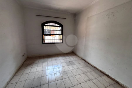 Casa à venda com 3 quartos, sendo 1 suíte, em Vila Aurora (zona Norte), São Paulo, SP
