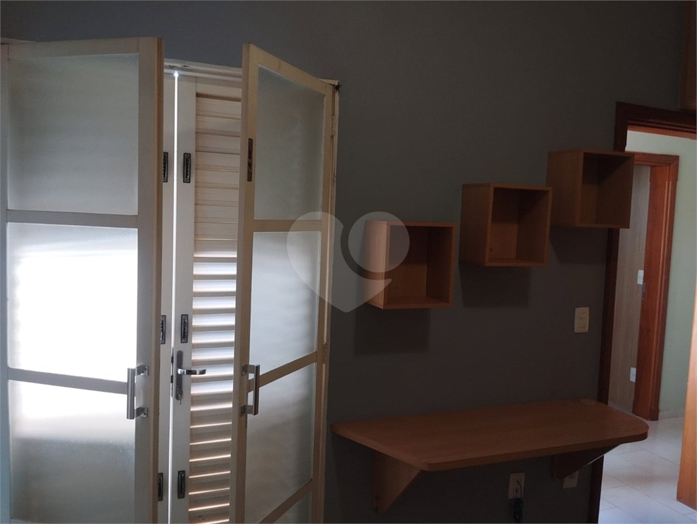 Sobrado à venda com 4 quartos, sendo 3 suítes, em Altos do Jaraguá, Araraquara, SP