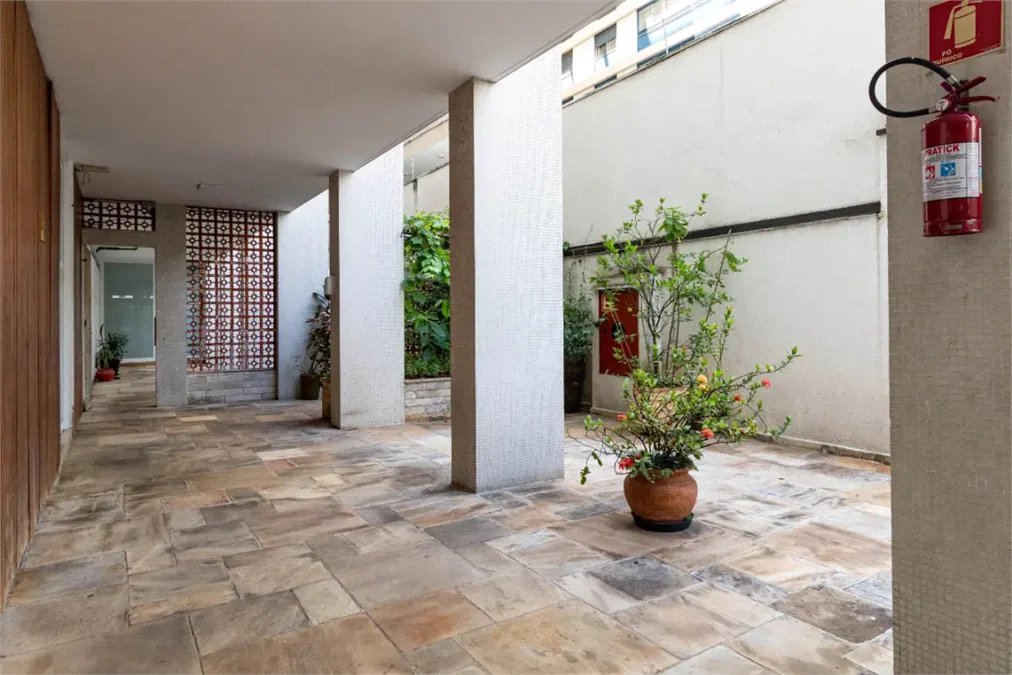 Apartamento à venda com 3 suítes em Jardim Paulista, São Paulo, SP