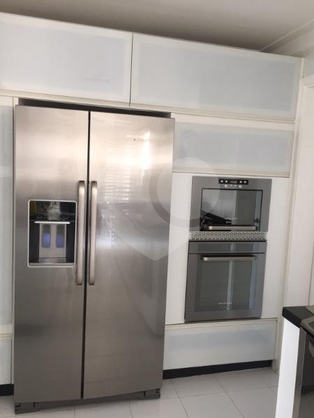 Apartamento à venda com 4 quartos, sendo 3 suítes, em Vila Andrade, São Paulo, SP