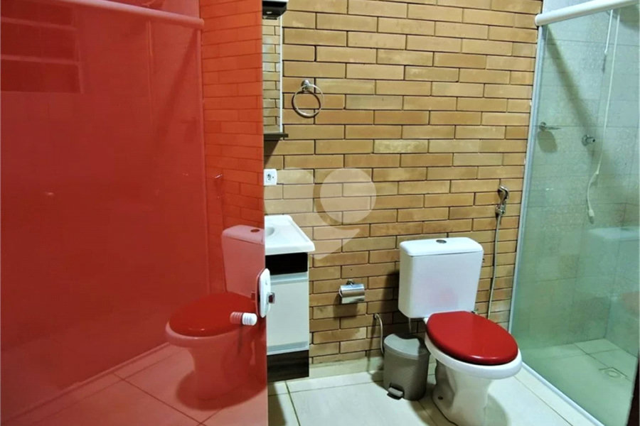 Casa à venda com 6 quartos, sendo 5 suítes,  no condomínio Cinco Lagos, Mairiporã - SP