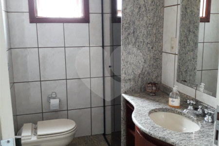Sobrado à venda com 3 quartos, sendo 1 suíte, em Vila Suzana, São Paulo, SP