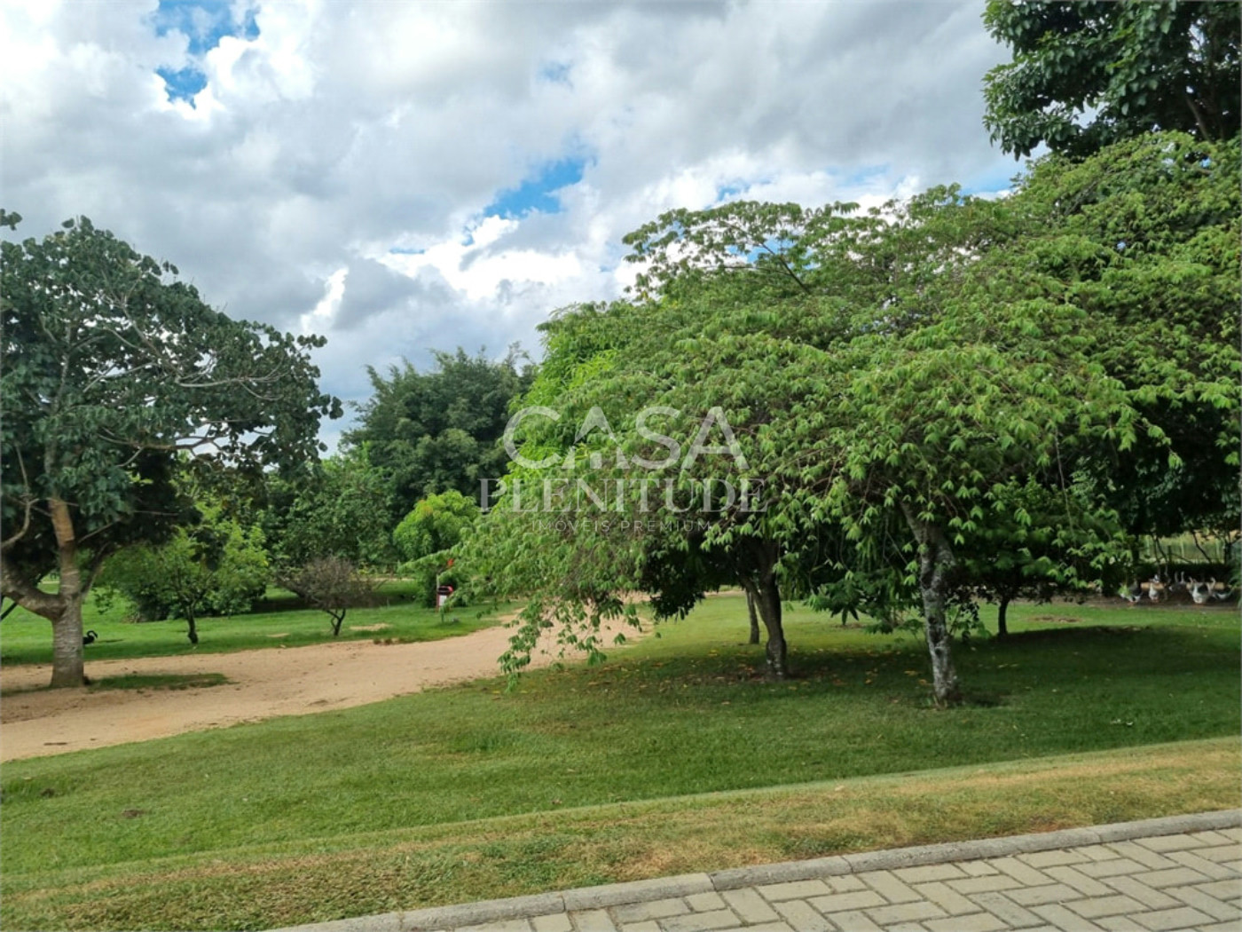 Casa em condomínio à venda com 3 suítes, em Iporanga, Sorocaba, SP