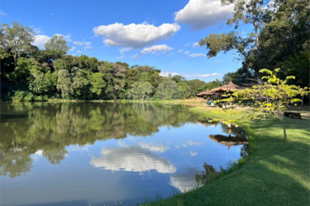 Casa à venda com 3 quartos, sendo 1 suíte, no condomínio Jardim Laguna, Indaiatuba - SP