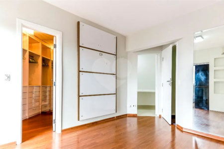 Apartamento à venda com 3 suítes em Vila Maria, São Paulo, SP