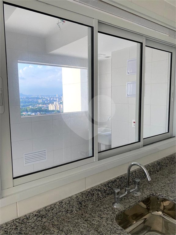 Apartamento à venda com 3 suítes em Jardim Caboré, São Paulo, SP